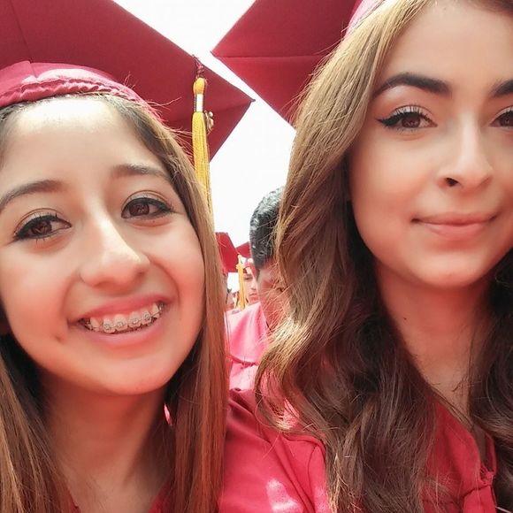 Meet your Posher, Vanessa - Picture 1 of 1